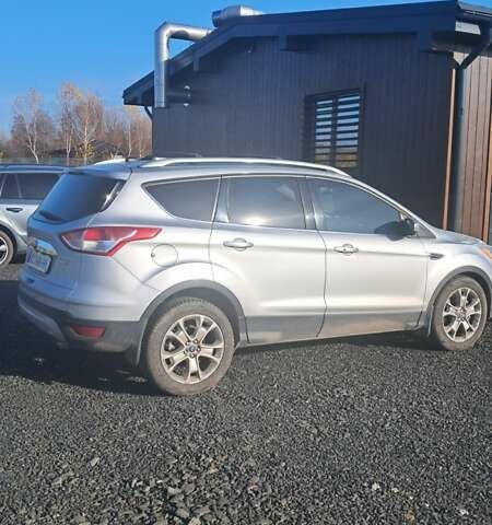 Серый Форд Эскейп, объемом двигателя 2 л и пробегом 129 тыс. км за 13299 $, фото 2 на Automoto.ua