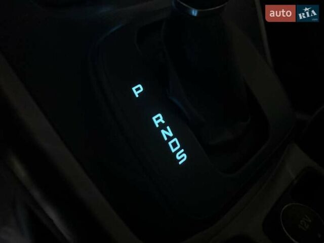 Форд Эскейп 2015 в Киеве на Automoto.ua Серый Форд Эскейп, объемом двигателя 2 л и пробегом 239 тыс. км за 13222 $, фото 3 на Automoto.ua