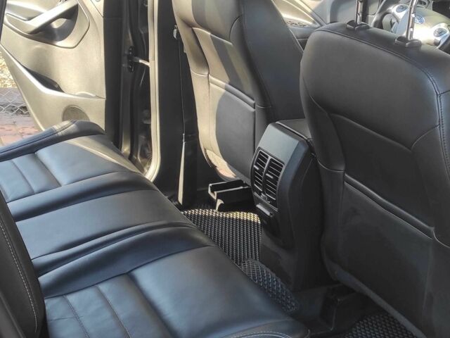 Серый Форд Эскейп, объемом двигателя 2 л и пробегом 106 тыс. км за 13500 $, фото 2 на Automoto.ua