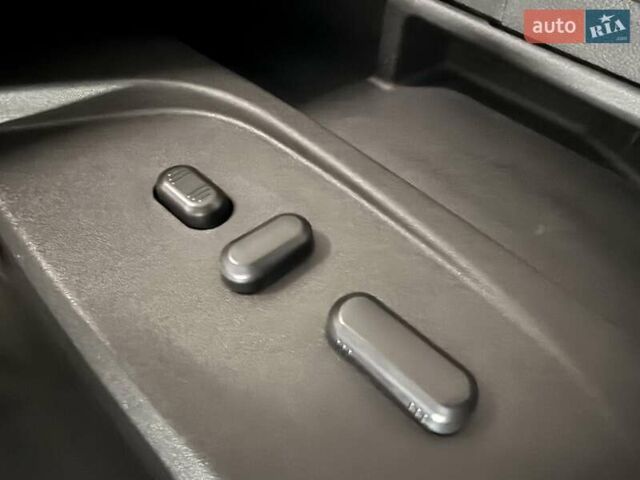 Форд Эскейп 2015 в Киеве на Automoto.ua Серый Форд Эскейп, объемом двигателя 2 л и пробегом 239 тыс. км за 13222 $, фото 27 на Automoto.ua