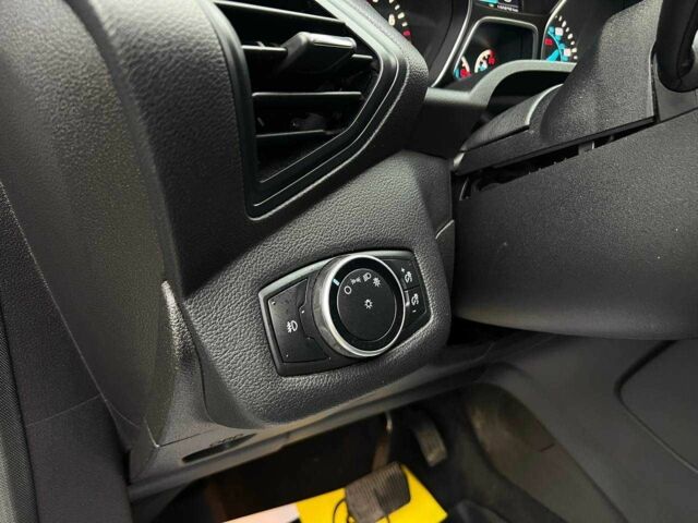 Сірий Форд Ескейп, об'ємом двигуна 2 л та пробігом 176 тис. км за 11800 $, фото 14 на Automoto.ua