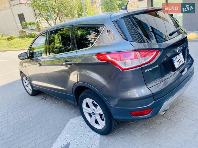 Серый Форд Эскейп, объемом двигателя 1.6 л и пробегом 71 тыс. км за 14000 $, фото 5 на Automoto.ua