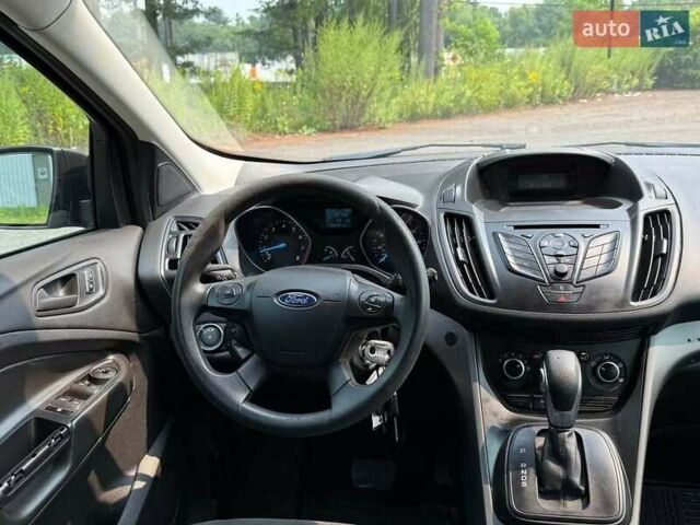 Серый Форд Эскейп, объемом двигателя 1.6 л и пробегом 160 тыс. км за 10500 $, фото 4 на Automoto.ua