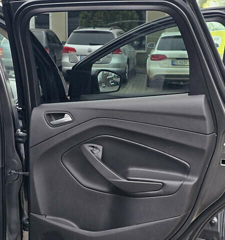 Серый Форд Эскейп, объемом двигателя 1.5 л и пробегом 143 тыс. км за 12100 $, фото 11 на Automoto.ua