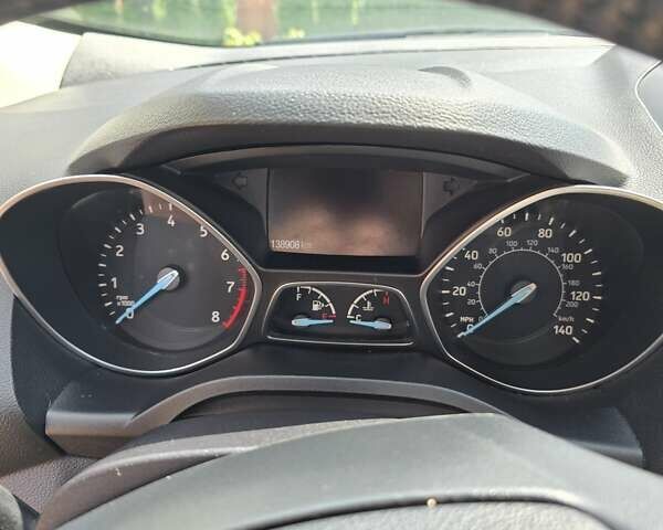 Сірий Форд Ескейп, об'ємом двигуна 1.5 л та пробігом 139 тис. км за 12000 $, фото 17 на Automoto.ua