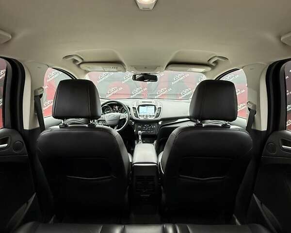 Серый Форд Эскейп, объемом двигателя 1.5 л и пробегом 150 тыс. км за 13500 $, фото 28 на Automoto.ua