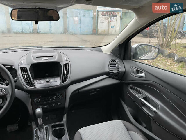 Серый Форд Эскейп, объемом двигателя 1.5 л и пробегом 206 тыс. км за 9200 $, фото 11 на Automoto.ua