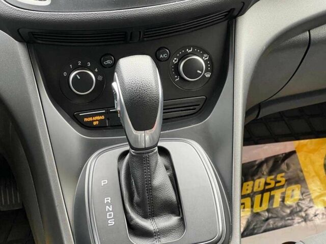 Сірий Форд Ескейп, об'ємом двигуна 2.5 л та пробігом 163 тис. км за 10700 $, фото 18 на Automoto.ua