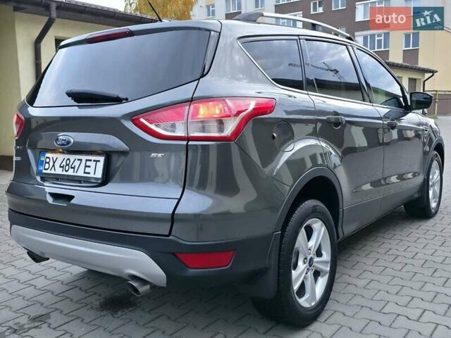 Форд Эскейп 2016 в Хмельницком на Automoto.ua Серый Форд Эскейп, объемом двигателя 2.5 л и пробегом 192 тыс. км за 9999 $, фото 12 на Automoto.ua