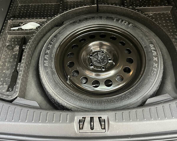 Серый Форд Эскейп, объемом двигателя 1.5 л и пробегом 143 тыс. км за 13000 $, фото 17 на Automoto.ua