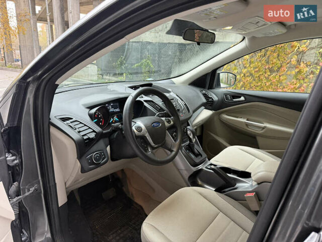 Форд Ескейп 2016 у Хмельницькому на Automoto.ua Сірий Форд Ескейп, об'ємом двигуна 1.6 л та пробігом 62 тис. км за 11800 $, фото 18 на Automoto.ua