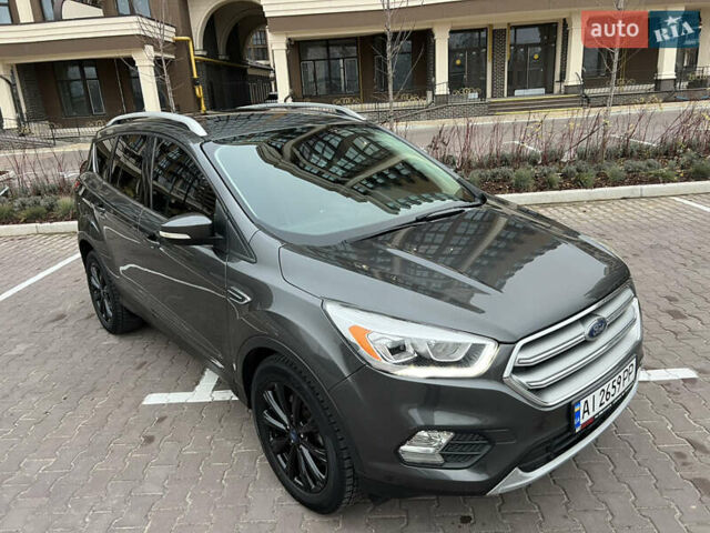 Сірий Форд Ескейп, об'ємом двигуна 2 л та пробігом 139 тис. км за 14800 $, фото 29 на Automoto.ua
