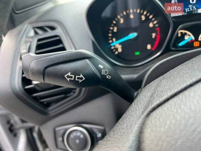 Форд Ескейп 2016 у Львові на Automoto.ua Сірий Форд Ескейп, об'ємом двигуна 2.5 л та пробігом 233 тис. км за 10990 $, фото 24 на Automoto.ua