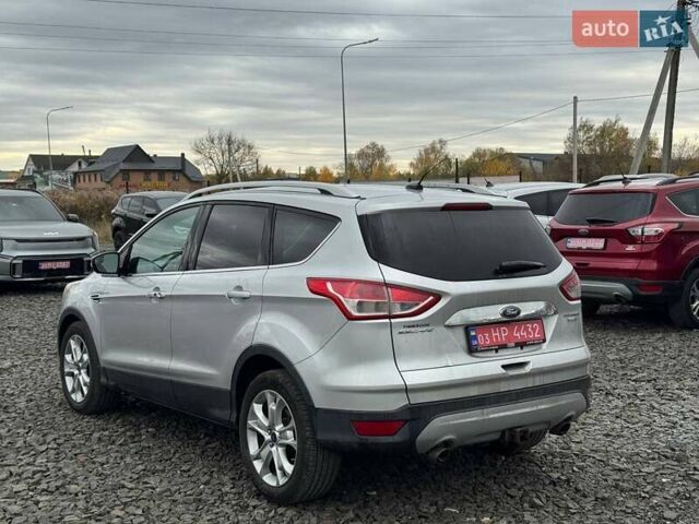 Сірий Форд Ескейп, об'ємом двигуна 2 л та пробігом 50 тис. км за 9000 $, фото 3 на Automoto.ua