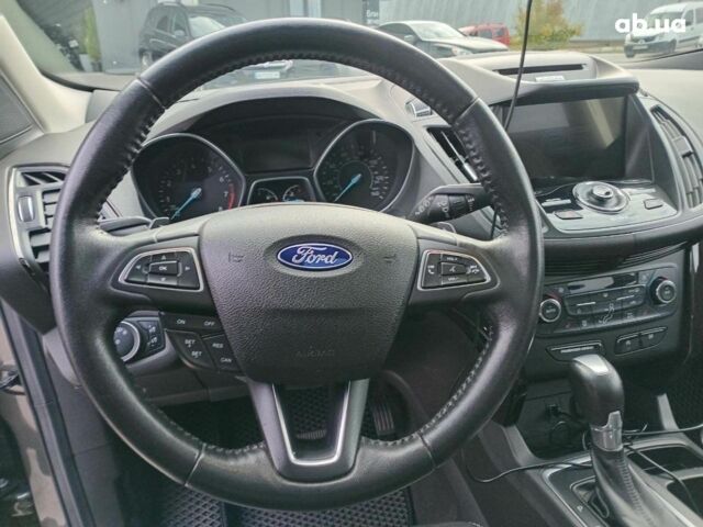 Форд Ескейп 2016 у Львові на Automoto.ua Сірий Форд Ескейп, об'ємом двигуна 2 л та пробігом 36 тис. км за 14990 $, фото 14 на Automoto.ua