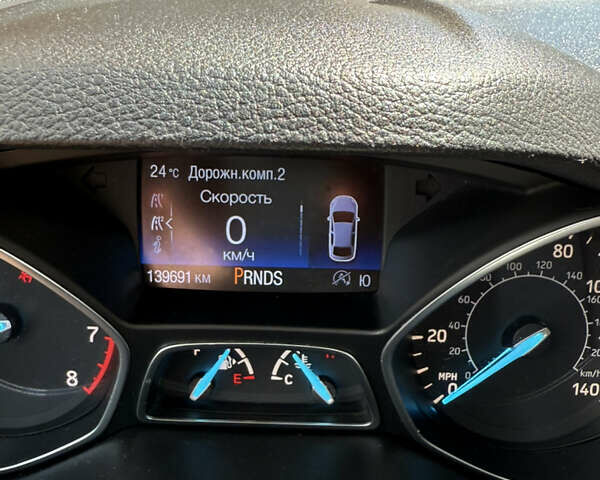 Форд Ескейп 2016 у Києві на Automoto.ua Сірий Форд Ескейп, об'ємом двигуна 2 л та пробігом 139 тис. км за 15800 $, фото 5 на Automoto.ua