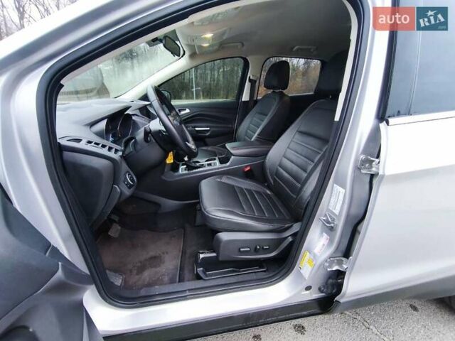 Серый Форд Эскейп, объемом двигателя 1.5 л и пробегом 136 тыс. км за 12900 $, фото 6 на Automoto.ua