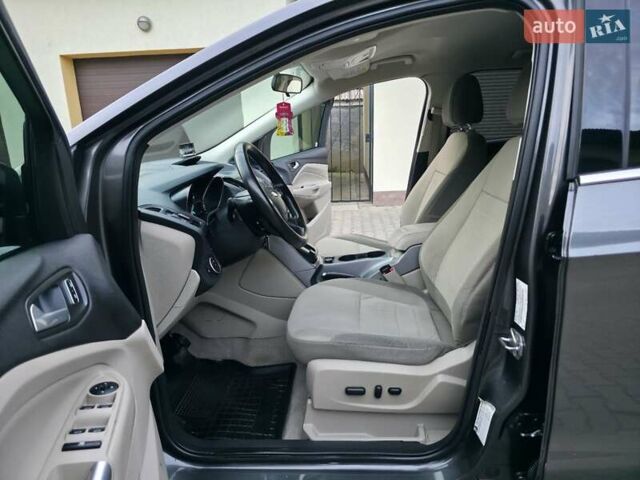 Форд Эскейп 2016 в Хмельницком на Automoto.ua Серый Форд Эскейп, объемом двигателя 2.5 л и пробегом 192 тыс. км за 9999 $, фото 30 на Automoto.ua