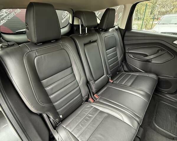 Серый Форд Эскейп, объемом двигателя 1.5 л и пробегом 150 тыс. км за 13500 $, фото 20 на Automoto.ua