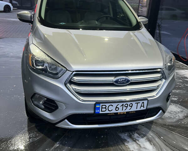 Серый Форд Эскейп, объемом двигателя 2 л и пробегом 113 тыс. км за 16500 $, фото 26 на Automoto.ua