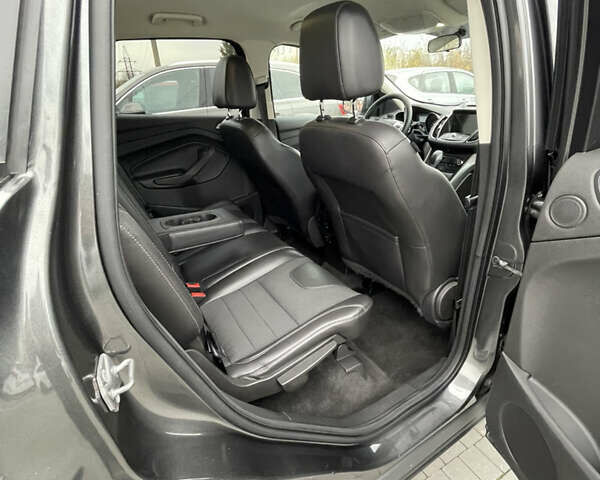 Сірий Форд Ескейп, об'ємом двигуна 2 л та пробігом 211 тис. км за 9300 $, фото 23 на Automoto.ua