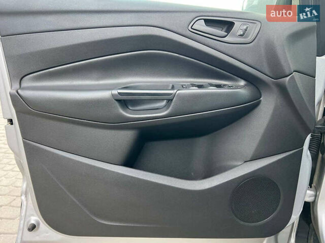 Форд Ескейп 2016 у Львові на Automoto.ua Сірий Форд Ескейп, об'ємом двигуна 2.5 л та пробігом 233 тис. км за 10990 $, фото 14 на Automoto.ua