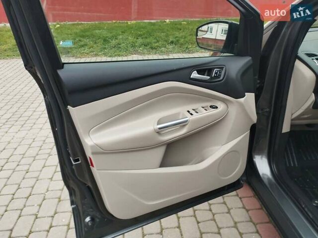 Сірий Форд Ескейп, об'ємом двигуна 2 л та пробігом 151 тис. км за 12500 $, фото 15 на Automoto.ua