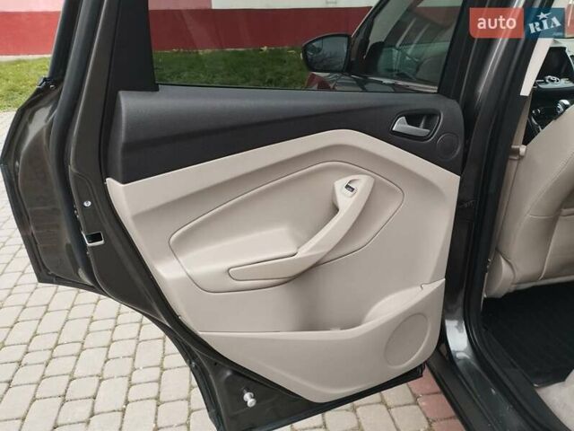 Сірий Форд Ескейп, об'ємом двигуна 2 л та пробігом 151 тис. км за 12500 $, фото 17 на Automoto.ua