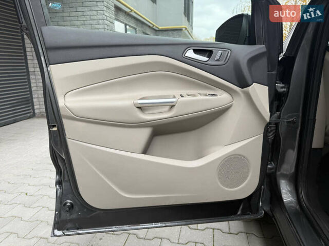 Форд Ескейп 2016 у Хмельницькому на Automoto.ua Сірий Форд Ескейп, об'ємом двигуна 1.6 л та пробігом 62 тис. км за 11800 $, фото 14 на Automoto.ua