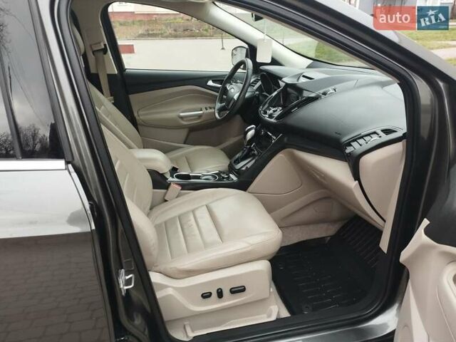 Сірий Форд Ескейп, об'ємом двигуна 2 л та пробігом 151 тис. км за 12500 $, фото 23 на Automoto.ua