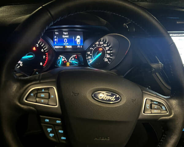 Серый Форд Эскейп, объемом двигателя 2 л и пробегом 113 тыс. км за 16500 $, фото 29 на Automoto.ua