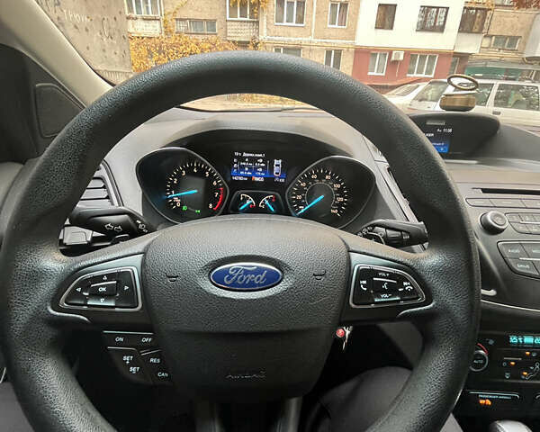 Серый Форд Эскейп, объемом двигателя 1.5 л и пробегом 143 тыс. км за 13000 $, фото 24 на Automoto.ua