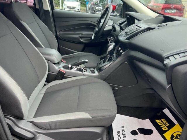 Сірий Форд Ескейп, об'ємом двигуна 2.5 л та пробігом 163 тис. км за 10700 $, фото 21 на Automoto.ua