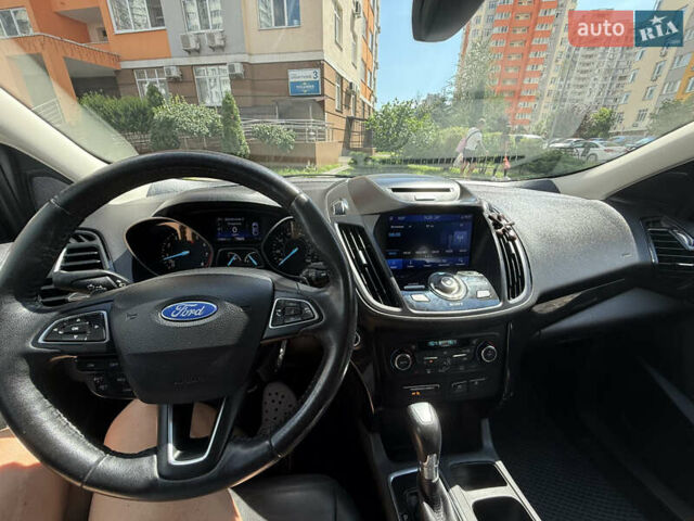 Форд Ескейп 2016 у Києві на Automoto.ua Сірий Форд Ескейп, об'ємом двигуна 2 л та пробігом 139 тис. км за 15800 $, фото 6 на Automoto.ua