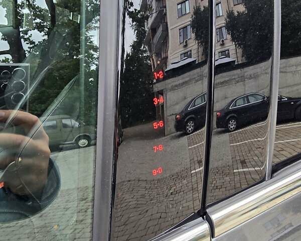 Серый Форд Эскейп, объемом двигателя 2 л и пробегом 208 тыс. км за 10800 $, фото 11 на Automoto.ua