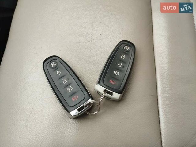 Сірий Форд Ескейп, об'ємом двигуна 2 л та пробігом 151 тис. км за 12500 $, фото 32 на Automoto.ua