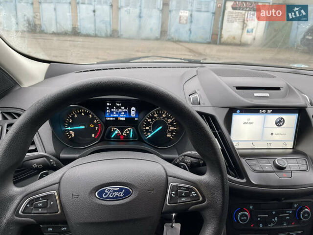 Серый Форд Эскейп, объемом двигателя 1.5 л и пробегом 206 тыс. км за 8999 $, фото 8 на Automoto.ua
