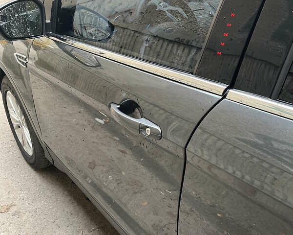 Серый Форд Эскейп, объемом двигателя 1.5 л и пробегом 143 тыс. км за 13000 $, фото 6 на Automoto.ua