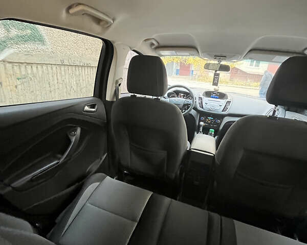 Серый Форд Эскейп, объемом двигателя 1.5 л и пробегом 143 тыс. км за 13000 $, фото 20 на Automoto.ua