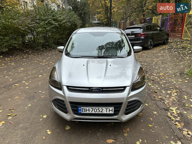 Сірий Форд Ескейп, об'ємом двигуна 2.5 л та пробігом 147 тис. км за 10999 $, фото 4 на Automoto.ua