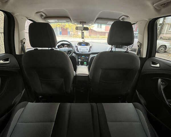 Серый Форд Эскейп, объемом двигателя 1.5 л и пробегом 143 тыс. км за 13000 $, фото 18 на Automoto.ua