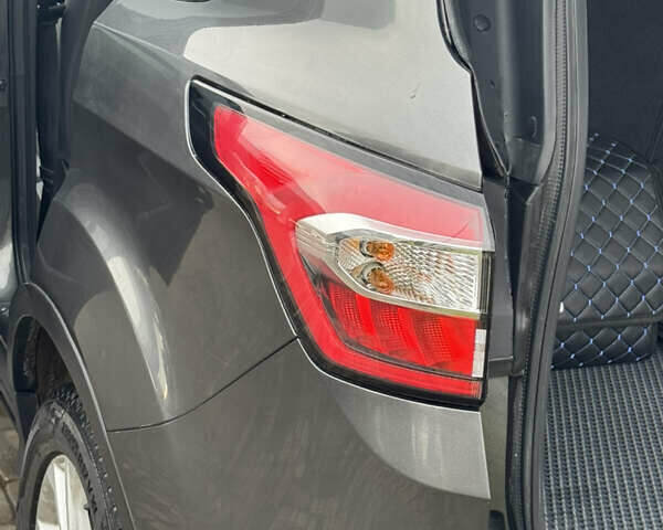 Серый Форд Эскейп, объемом двигателя 1.5 л и пробегом 143 тыс. км за 12100 $, фото 34 на Automoto.ua