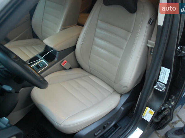 Сірий Форд Ескейп, об'ємом двигуна 1.5 л та пробігом 152 тис. км за 13000 $, фото 18 на Automoto.ua