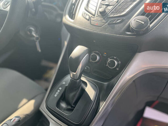 Сірий Форд Ескейп, об'ємом двигуна 2.49 л та пробігом 172 тис. км за 12300 $, фото 28 на Automoto.ua