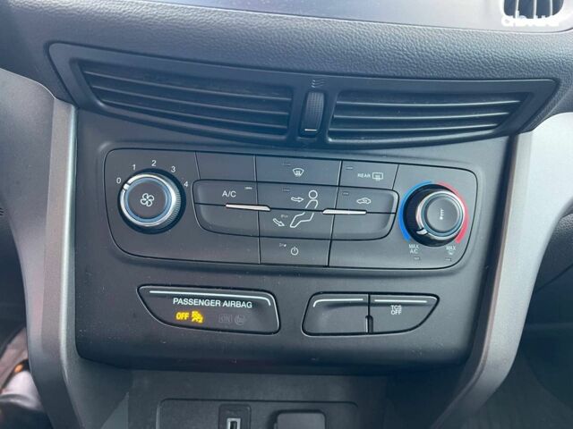 Форд Ескейп 2016 у Львові на Automoto.ua Сірий Форд Ескейп, об'ємом двигуна 2.5 л та пробігом 233 тис. км за 10990 $, фото 28 на Automoto.ua