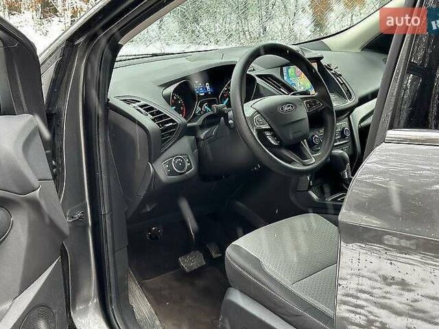 Серый Форд Эскейп, объемом двигателя 2 л и пробегом 129 тыс. км за 10900 $, фото 7 на Automoto.ua