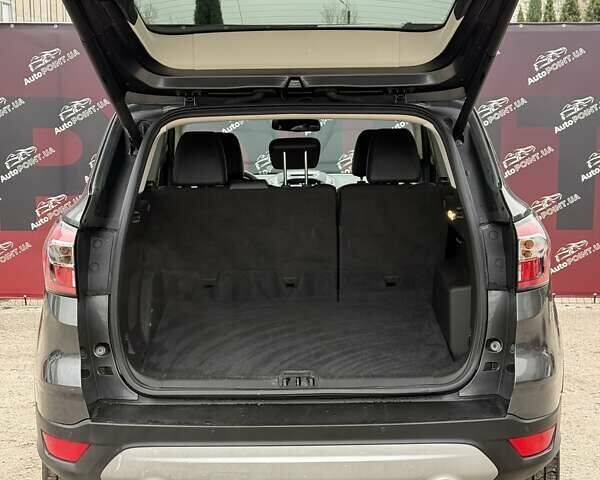 Серый Форд Эскейп, объемом двигателя 1.5 л и пробегом 150 тыс. км за 13500 $, фото 10 на Automoto.ua