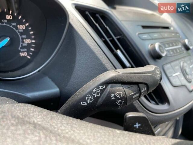 Сірий Форд Ескейп, об'ємом двигуна 1.5 л та пробігом 71 тис. км за 13800 $, фото 19 на Automoto.ua