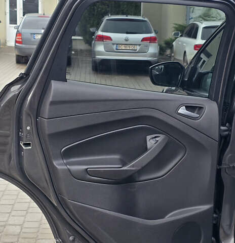 Серый Форд Эскейп, объемом двигателя 1.5 л и пробегом 143 тыс. км за 12100 $, фото 10 на Automoto.ua