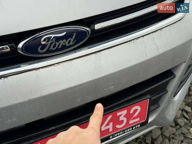 Сірий Форд Ескейп, об'ємом двигуна 2 л та пробігом 50 тис. км за 9000 $, фото 7 на Automoto.ua